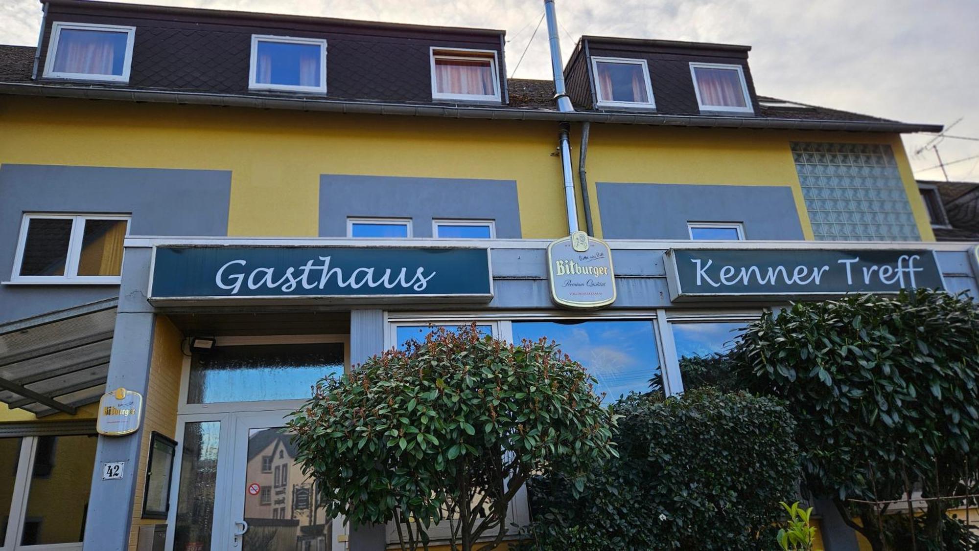 Hotel Kenner Treff Esterno foto